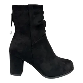 Enkellaarsjes Zwart met Hak