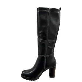 Stiefel Schwarz mit Absatz