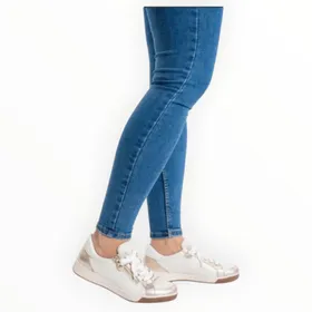 Sneakers Beige Leather