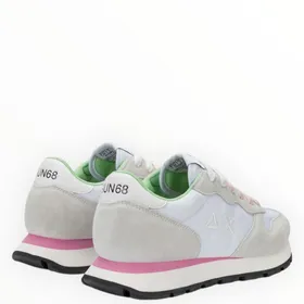 Ally Solid Sneakers Blanc