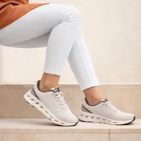 Wedge Sneakers Beige