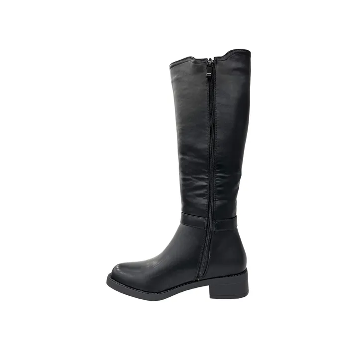 Super shoes Boots Black with Low Heel