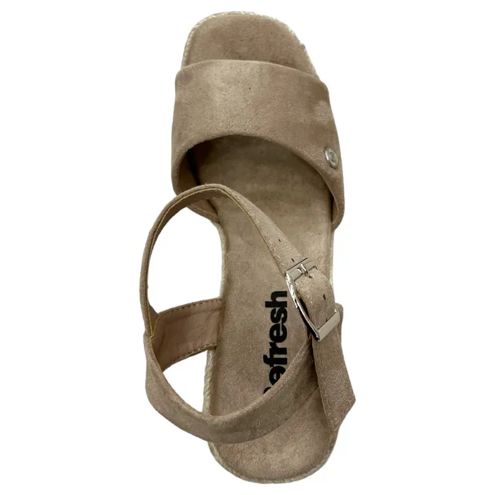 Beige Keil Sandalen Refresh