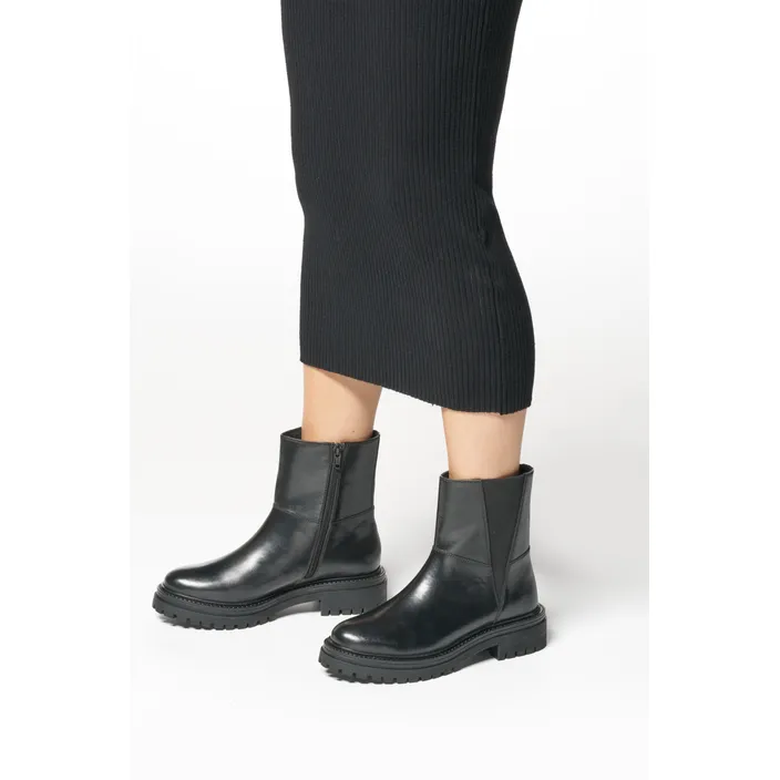 GEOX Iridea Ankle Boots Black Leather
