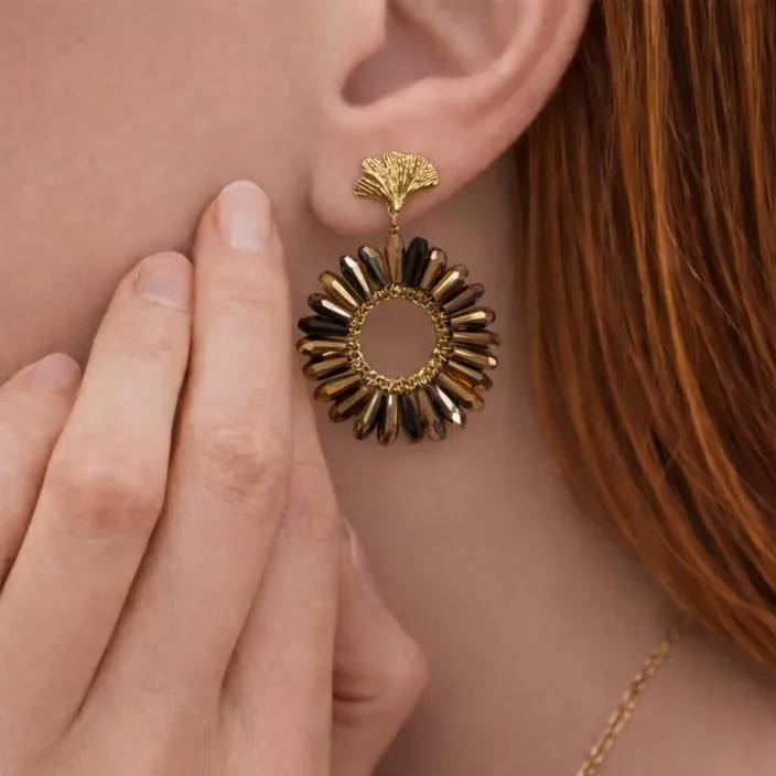 Ikita Earrings Black Gold