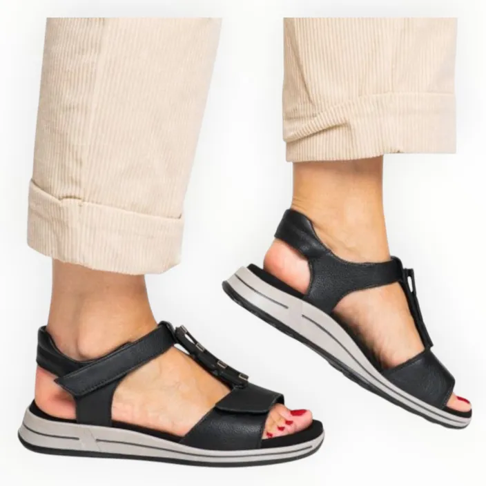 Wedge Sandals Black Leather