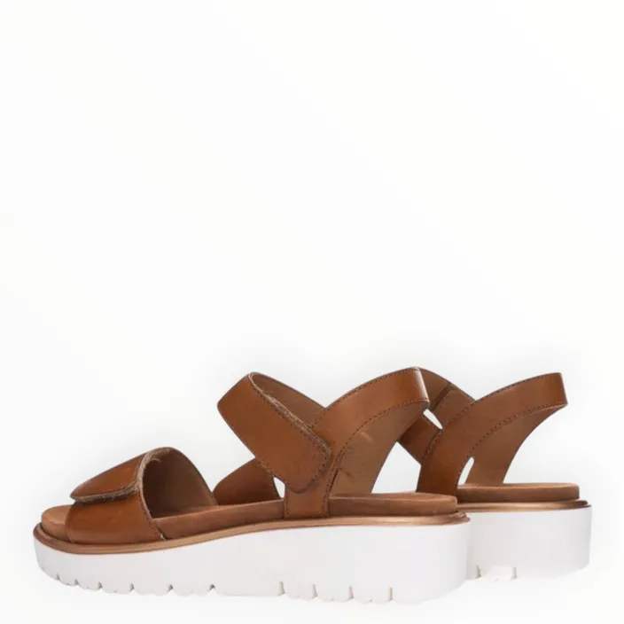 Keilsandalen Cognac Leder