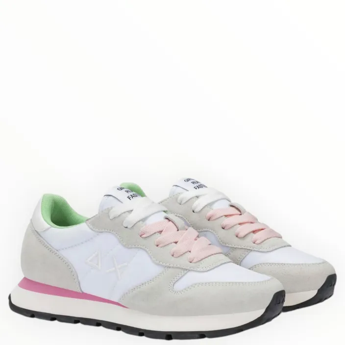 Ally Solid Sneakers Blanc