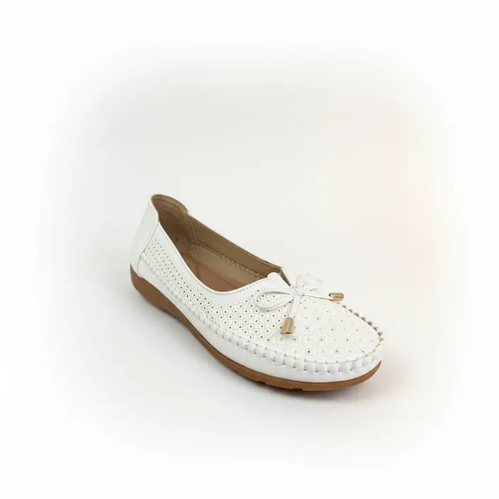 Ballerinas mit Keilabsatz Weiß